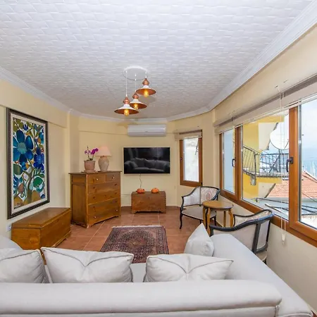 Daire Retro Charm And Vintage Elegance In Karagozler,