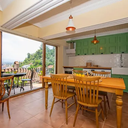 Daire Retro Charm And Vintage Elegance In Karagozler, Fethiye