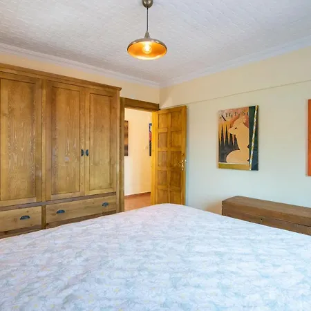 Retro Charm And Vintage Elegance In Karagozler, *